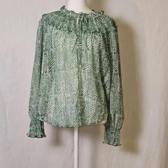 THML Blouse SZ M Lily Floral Flutter, Semi Ruffles,Smocked Sleeves,Boho,Peasant - Picture 1 of 11